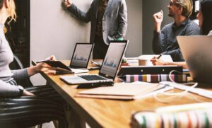 Strategi Ideal: Menggabungkan SEO dan Iklan Berbayar
