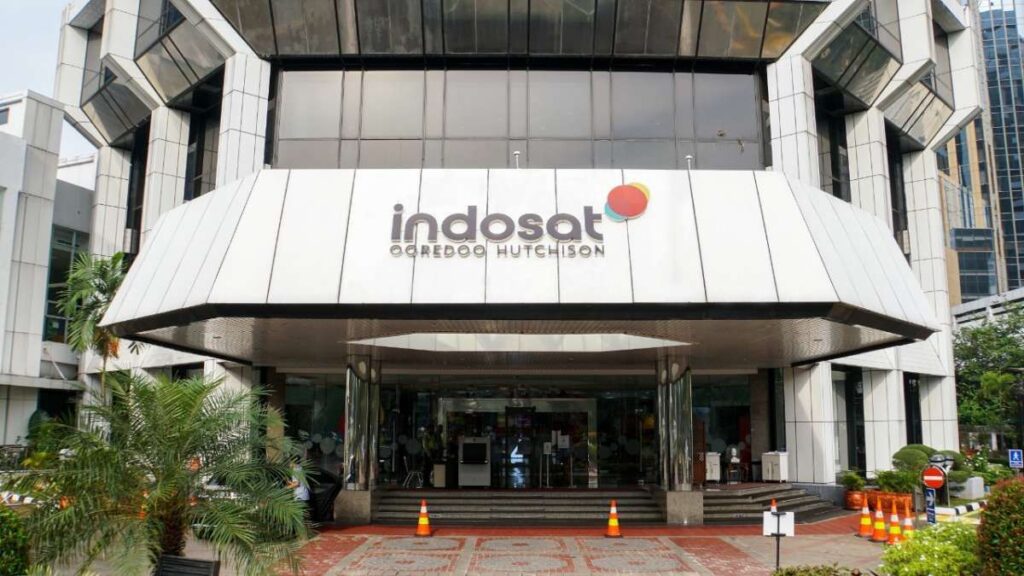 Indosat (ISAT) Melanjutkan Ekspansi ke Luar Jawa