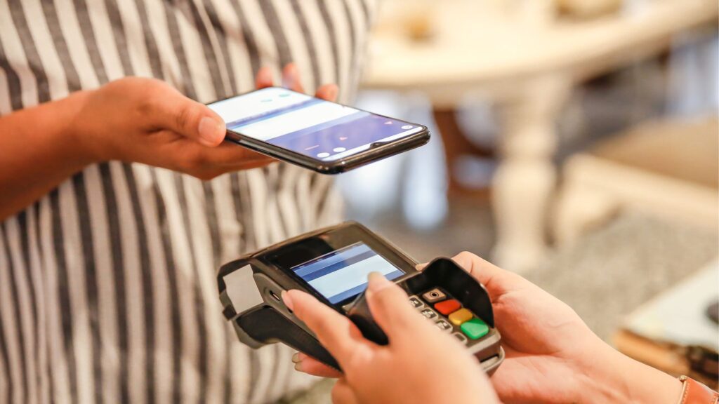 7 Strategi Maksimalkan QRIS untuk UMKM di Era Digital