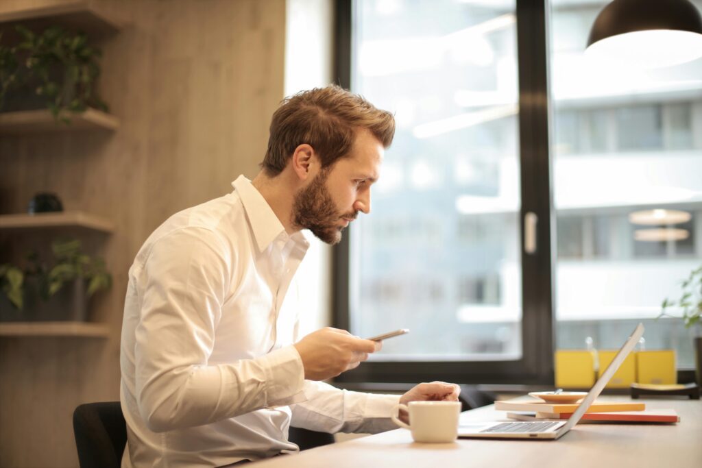 Peluang Emas! Bisnis dan Investasi Paling Worth It di Era Digital